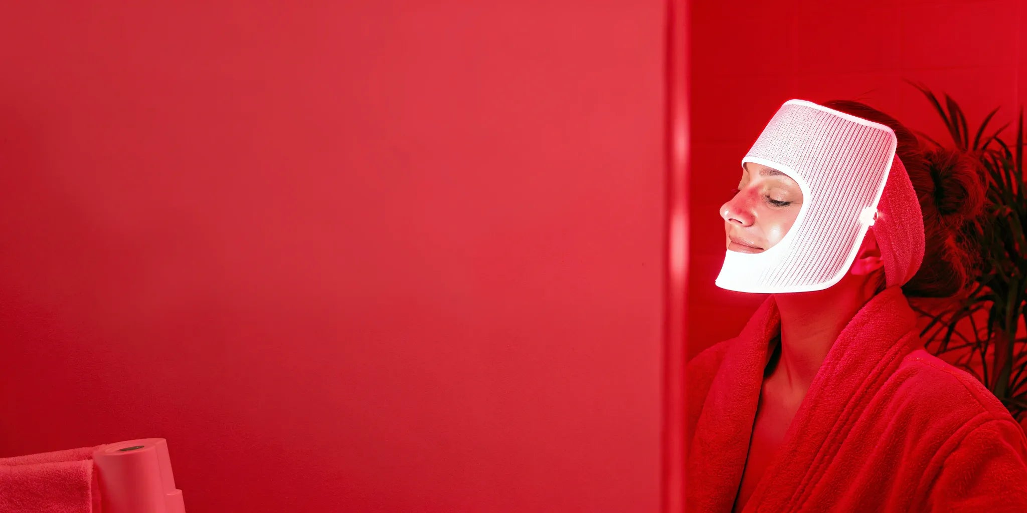 Best red LED light therapy mask for wrinkles.